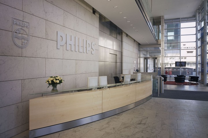 Philips Headquarters entreebalie